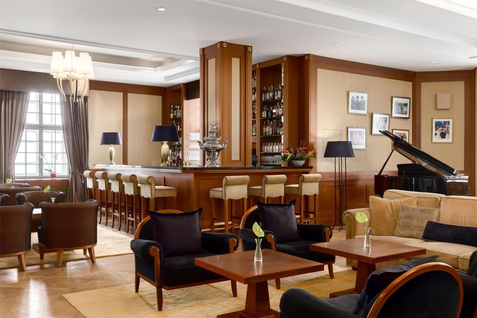Grand Hotel Kempinski High Tatras Strbske Pleso Luaran gambar